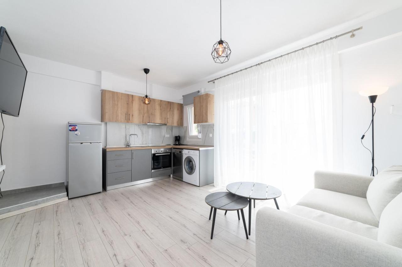 Dionysos Residential Complex Lägenhet Ofrínion Exteriör bild